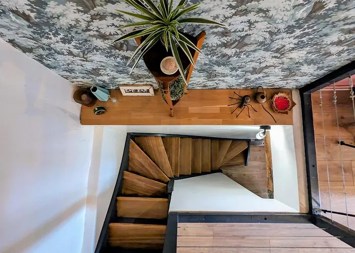 Artist - Center - Bathtub - Terrasse - Full Appartement