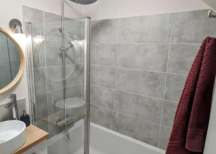 Artist - Center - Bathtub - Terrasse - Full Appartement *